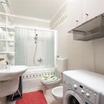 1 Bedroom Beautiful In *