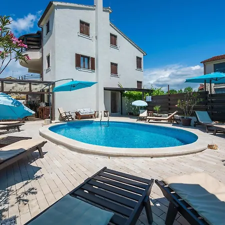 شقة 1 Bedroom Awesome In