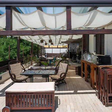 Διαμέρισμα Pet Friendly In With Kitchen